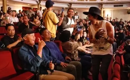 Slank Rayakan Konser Ultah ke-40, Ganjar Pranowo Sempatkan Waktu Hadiri Konser 'Slank Joged 40rever'