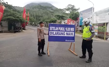 Rekayasa One Way di JLS Tulungagung untuk Antisipasi Kepadatan Saat Libur Tahun Baru