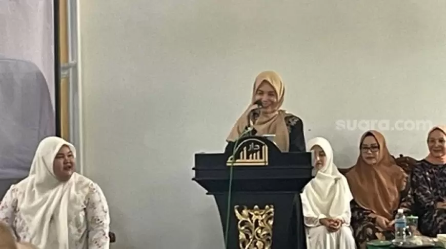 Siti Atikoh Mengungkap Perjalanan Hidup Ganjar Pranowo di Pesantren Darussalam Rajapolah