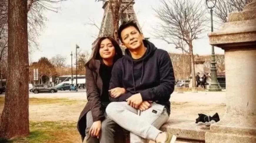 Alleia Anata Irham, Sorotan Positif di Konser Ayahnya, Ariel NOAH: Mengenal Ibunya, Sarah Amalia