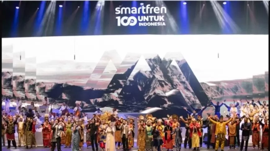 Pergelaran Seni 'Malam 100 Cinta' Menyemarakkan Akhir Tahun bersama Smartfren