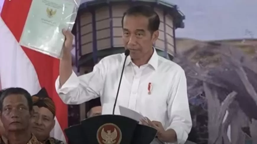 Koalisi Masyarakat Sipil Sampaikan Refleksi Akhir Tahun: Jokowi Dianggap Meruntuhkan Negara Hukum Menjadi Negara Kekuasaan