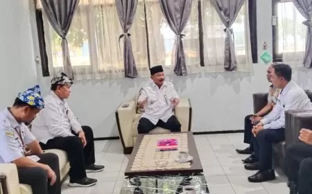 Bupati Situbondo Sidak Pelabuhan Jangkar: Dugaan Pungutan Liar dalam Penjualan Tiket Kapal