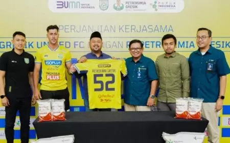 Songsong Putaran 12 Besar Liga 2, Gresik United Disponsori Petrokimia Gresik