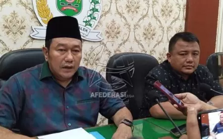Bawaslu Trenggalek Mangkir di Rapat Klarifikasi, APK Dirusak dan Dicopot Tanpa Pemberitahuan
