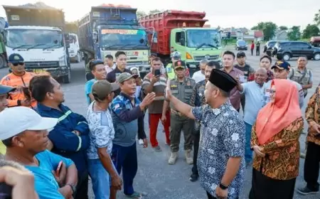 Urai Kemacetan Jalur Pantura, Bupati Gresik Resmikan Tempat Khusus Parkir Kendaraan Besar