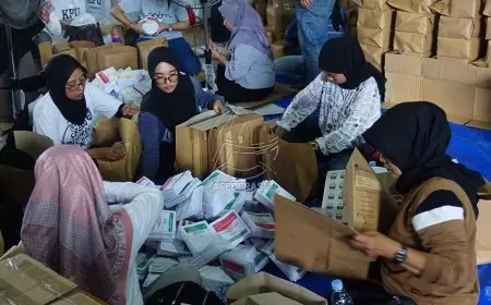 Termasuk Cuaca, KPU Tulungagung Ungkap Kendala Setting Packing Logistik Pemilu 2024