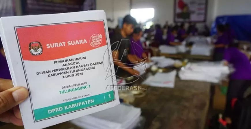 KPU Tulungagung Memulai Proses Sortir dan Lipat Surat Suara Pemilu 2024