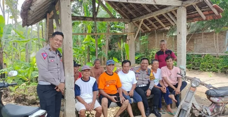 Satlantas Polres Trenggalek Blusukan Desa untuk Sosialisasi Tertib Berlalu Lintas