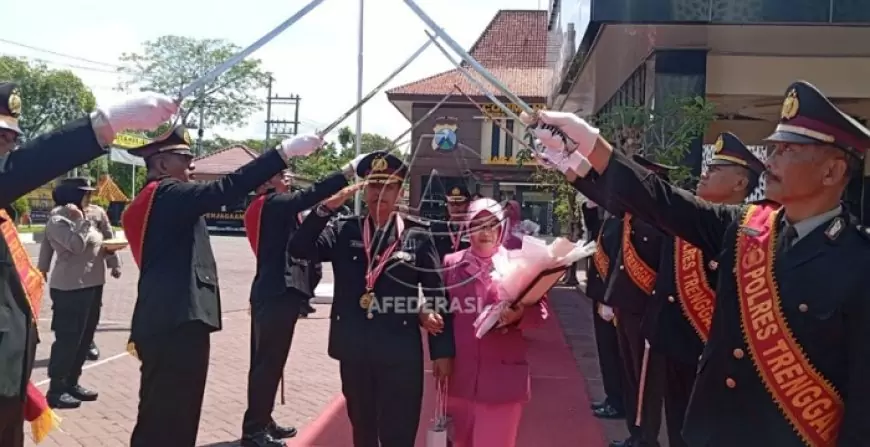 Puluhan Personel Polres Trenggalek Memasuki Masa Purna Bakti