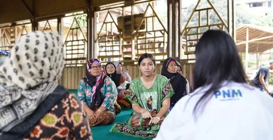 PNM Cabang Garut Raih Penghargaan Sebagai Lembaga Keuangan Non Bank Terbaik