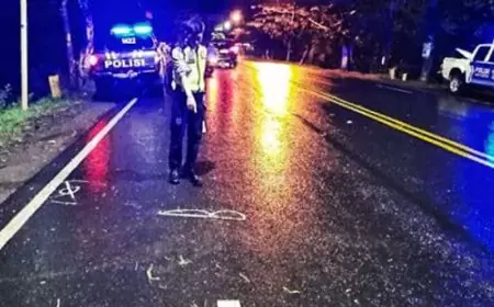 Pemotor Duduksampean Tewas Dilindas Truk