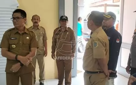 PJ Bupati Heru Suseno : Distribusi Logistik Pemilu 2024 di Kabupaten Tulungagung Berjalan Lancar