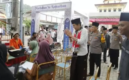 Wabup Trenggalek Apresiasi Antusiasme Masyarakat dalam Safari Ramadhan di Masjid Baitul Mutaqin