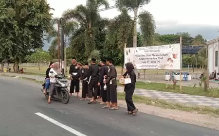 PSHT Cabang Jember Bagikan Puluhan Ribu Takjil