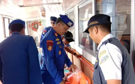 Satpolairud Polres Situbondo Pastikan Keselamatan Pemudik di Pelabuhan Jangkar