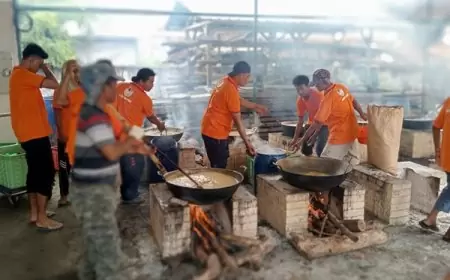Tradisi Unik Warga Gumeno Gresik, "Sanggring" Kolak Ayam di Malam 23 Ramadan 