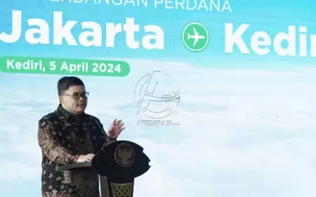 First Landing Bandara Internasional Dhoho Diawali Citilink, Mas Dhito : Maskapai Lain Jangan Sampai Menyesal