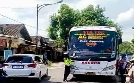 Aksi Ugal Ugalan Bus Bagong Hingga Bahayakan Pengguna Jalan di Tulungagung,  Berujung Sanksi Tilang