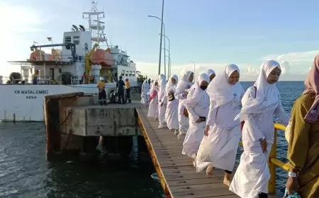 Ratusan Santri Asal Kepulauan Mulai Kembali ke Pondok Pesantren di Situbondo