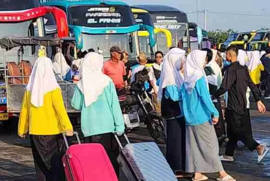 Mudik Gratis Santri, 326 Santri Asal Gresik Dijemput Pulang 