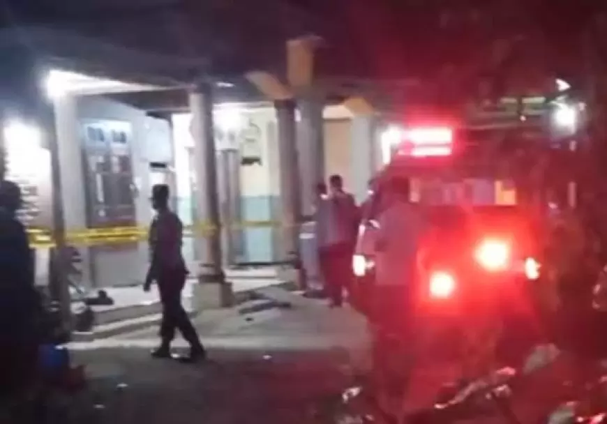 Mencekam, Pemuda Gresik Tewas Bakar Diri Diatas Atap Rumah