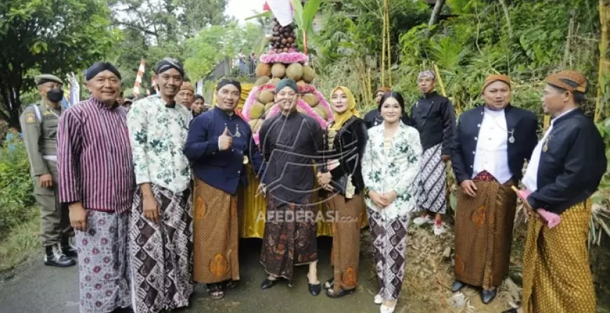 Bupati Trenggalek Gelar Sedekah Selamatan Durian dalam Rangkaian Internasional Durio Festival 2024