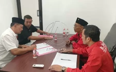 Imam Sopingi Resmi Mendaftar sebagai Calon Kepala Daerah Tulungagung di PDI Perjuangan