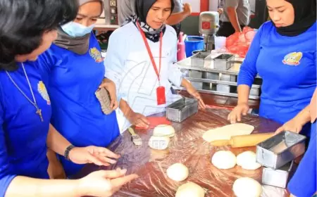 Lapas Banyuwangi dan Diskop UMP Berikan Pelatihan Pembuatan Roti kepada Warga Binaan