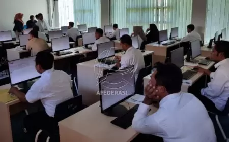 Ratusan Calon PPK di Banyuwangi Jalani Tes CAT