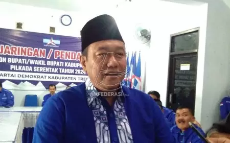 Mugianto Kembalikan Formulir Pendaftaran Calon Bupati Trenggalek 2024-2029 ke DPC Demokrat