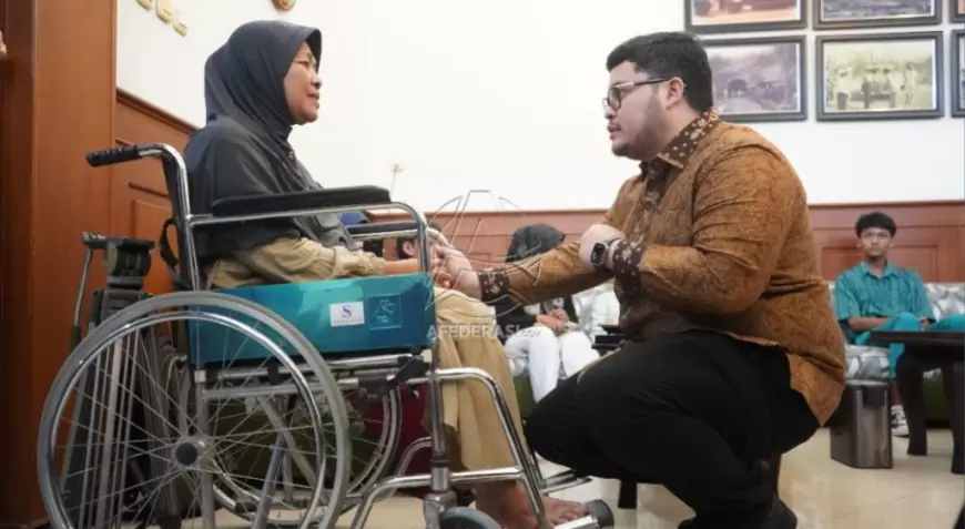 Bupati Kediri Salurkan Bantuan Mobilitas untuk Penyandang Disabilitas
