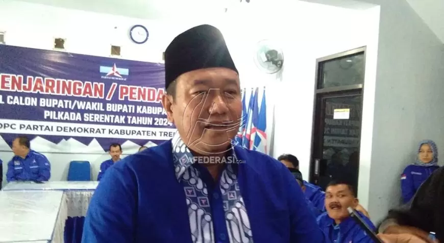 Mugianto Kembalikan Formulir Pendaftaran Calon Bupati Trenggalek 2024-2029 ke DPC Demokrat