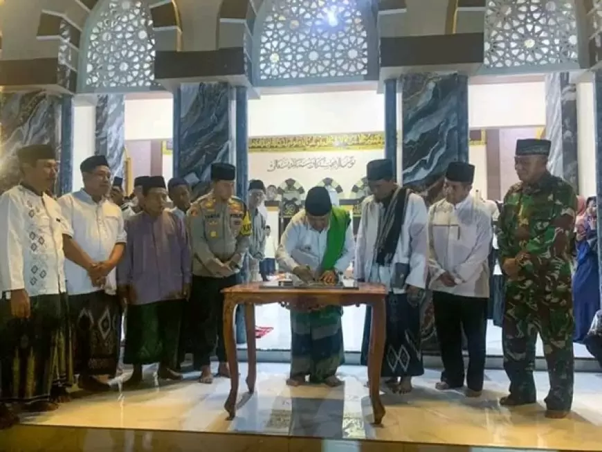 Bupati Hendy Resmikan Masjid Mamba'ul Hikmah