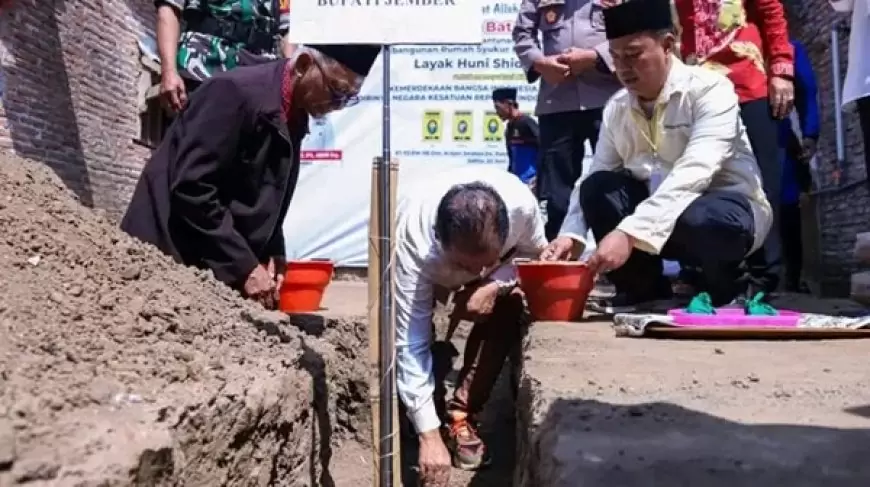 Bupati Jember Letakkan Batu Pembangunan Rumah Syukur Kemerdekaan Indonesia