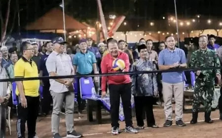 Bupati Hendy Buka Turnamen Volley Ball Kades Silo Cup 