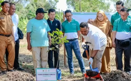 Melalui TPS Berbasis 3R, Cara Desa Manyarejo Atasi Masalah Pengelolaan Sampah