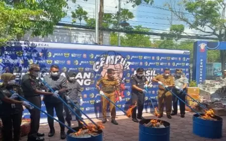 Pemkab Tulungagung dan Bea Cukai Musnahkan 600 ribu rokok Ilegal, Peredaran Online Sulit Terdeteksi