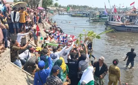Pengamanan Ketat Tradisi Petik Laut di Situbondo