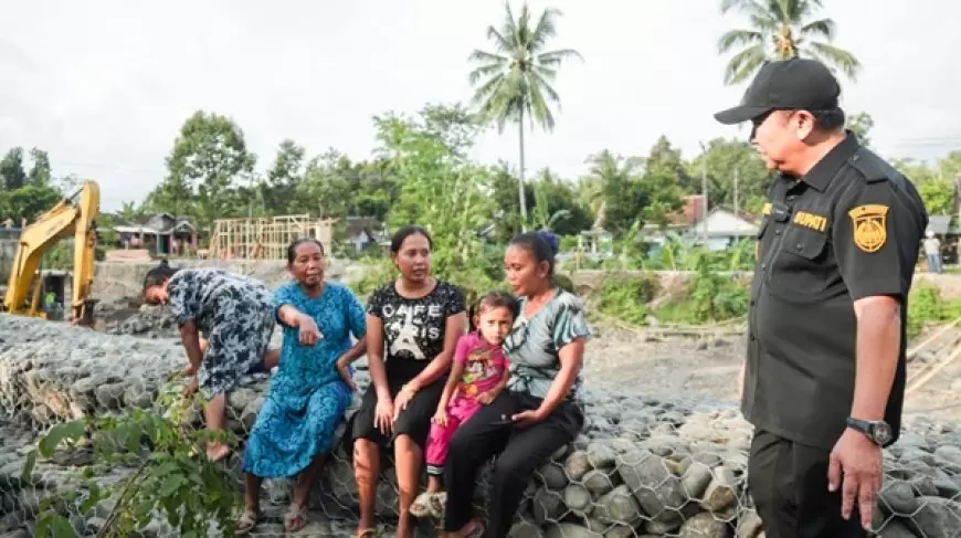 Pemkab Jember Perbaiki Jembatan Kemuningsari Lor-Badean