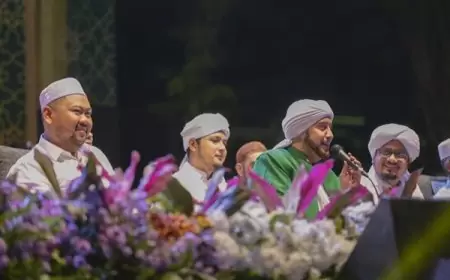 Pasca Gempa Pulau Bawean, Pemkab Gresik Bersama Puluhan Ribu Warga Gelar Doa dan Bersholawat