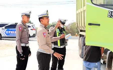 Razia Puluhan Truk Tanpa Penutup, Satlantas Polres Gresik Tindak Tegas