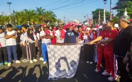 Gelar Jalan Sehat, Senam, dan Dukung UMKM di Jember