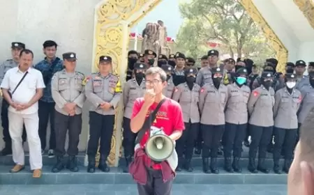 Serikat Buruh Geruduk DPRD Kabupaten Madiun, Sampaikan 7 Tuntutan 