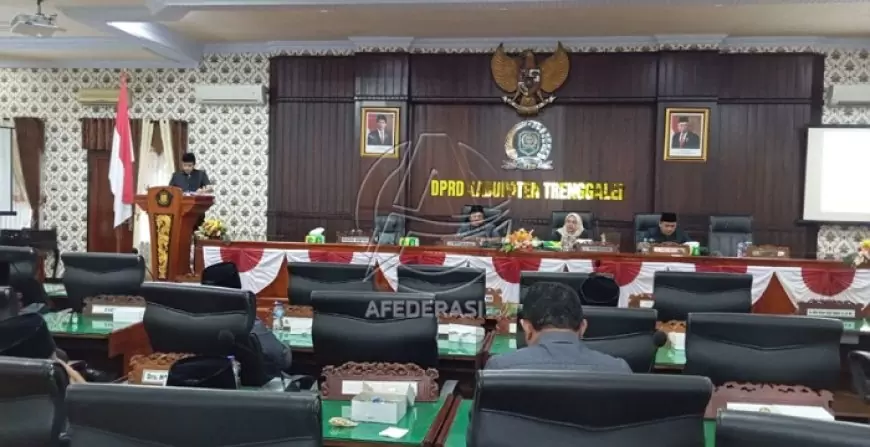 DPRD Trenggalek Gelar Rapat Paripurna, Bupati Jawab Pandangan Fraksi Soal Perubahan APBD 2024