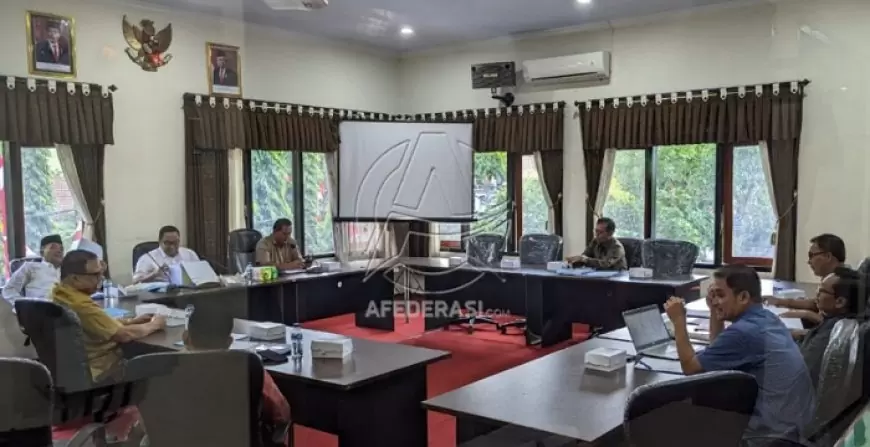 Komisi II DPRD Trenggalek Bahas Perubahan APBD 2024 dengan OPD