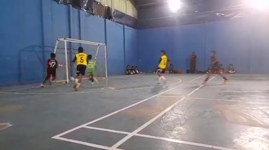 Pemdes Tempurejo Jember Gelar Turnamen Futsal Antar SD