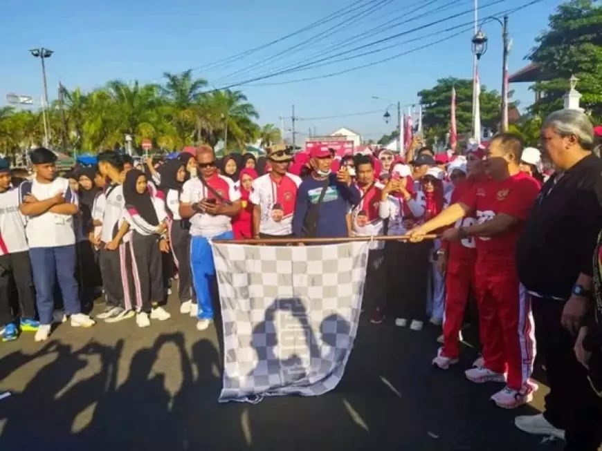 Gelar Jalan Sehat, Senam, dan Dukung UMKM di Jember