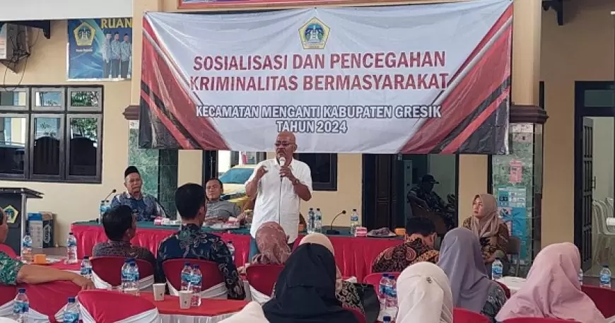 Tingkatkan Mutu SDM Aparatur Desa, AKD Menganti Gelar Bimtek Penyuluhan Hukum dan Jurnalistik