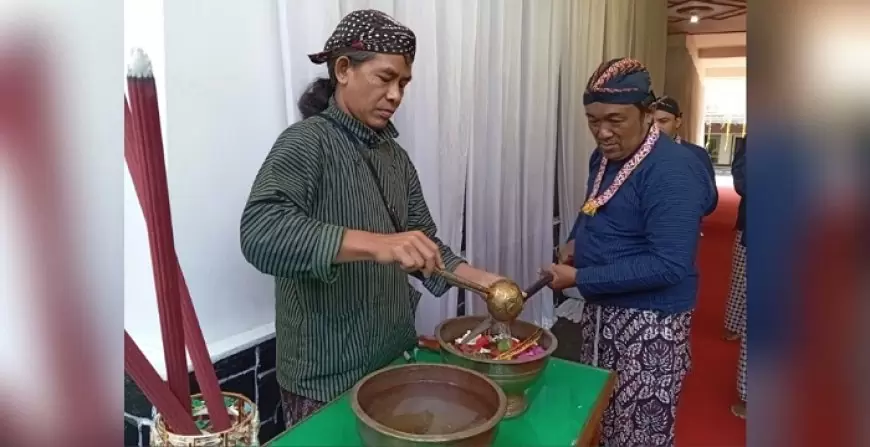 Jamasan Pusaka Trenggalek, Mengawali Hari Jadi ke-830 dengan Doa dan Harapan untuk Kemuliaan